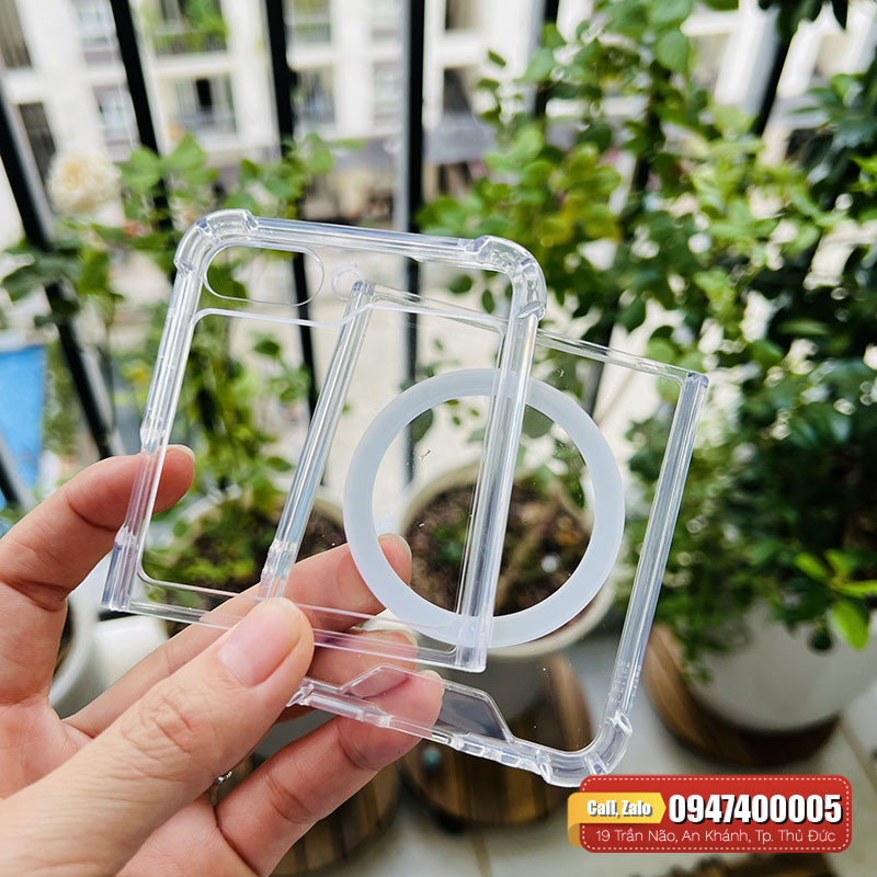 Ốp lưng Galaxy Z Flip 5 Likgus trong suốt có sạc không dây