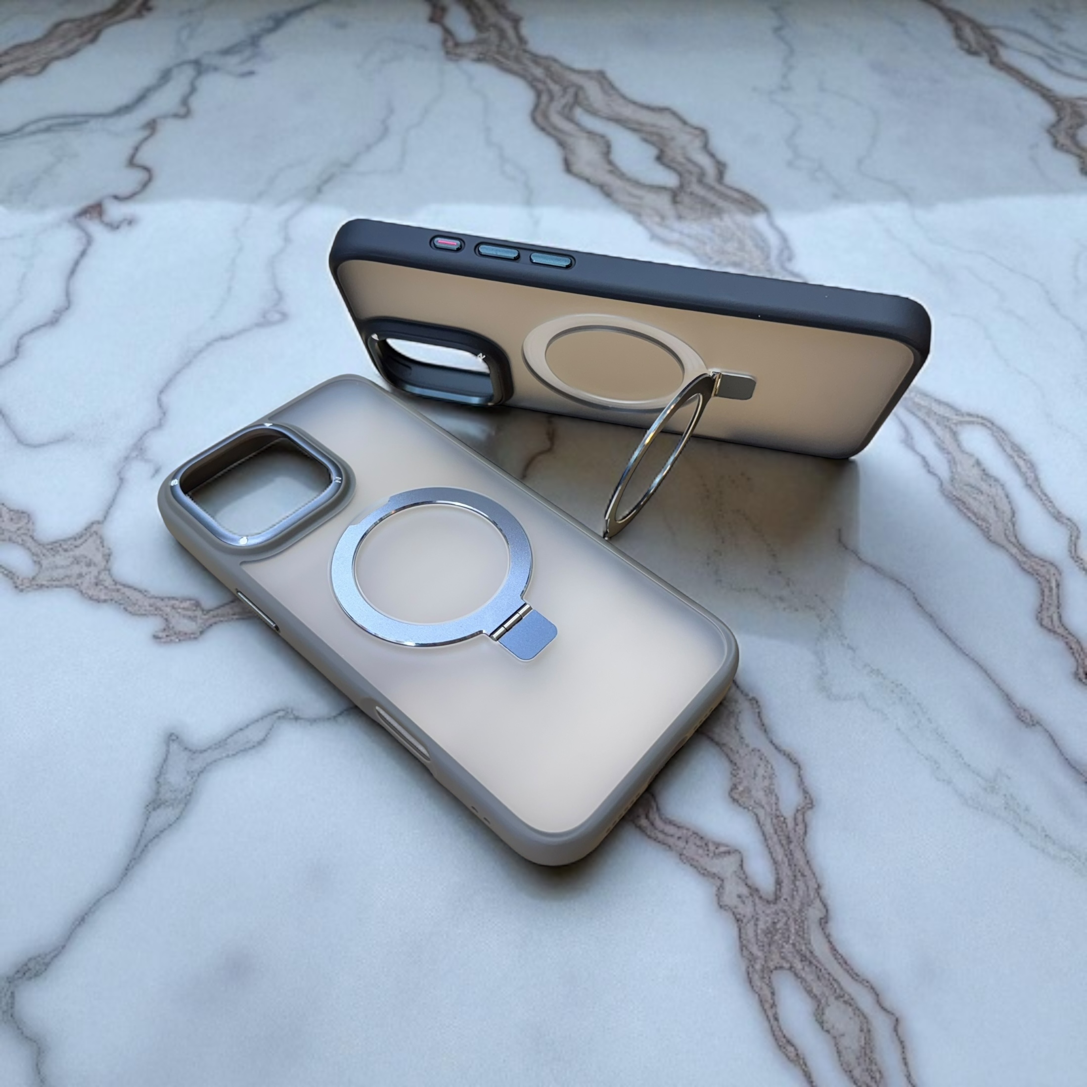 Ốp lưng iPhone 13 Pro Max Filada kệ